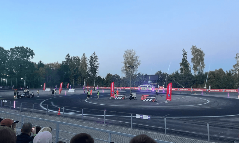 Стадион ДОСААФ Слуцк